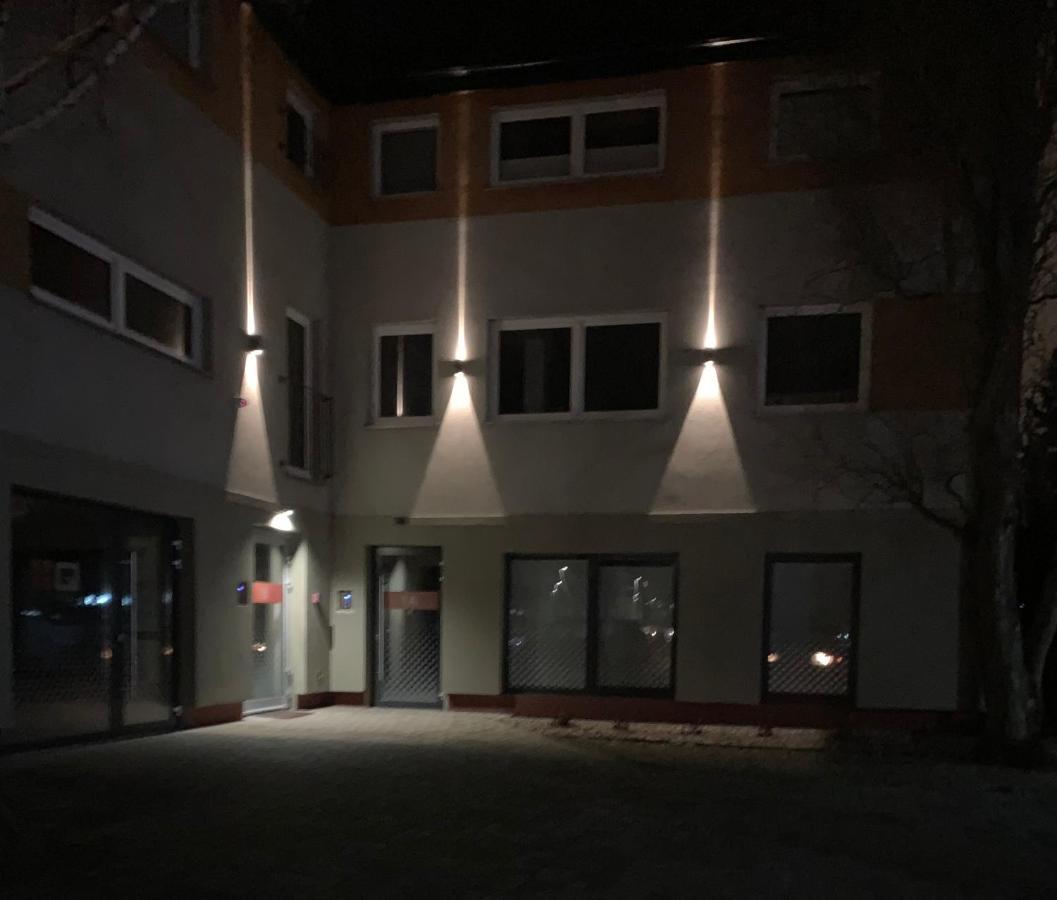 Q Apartamenty Mirkow Bagian luar foto