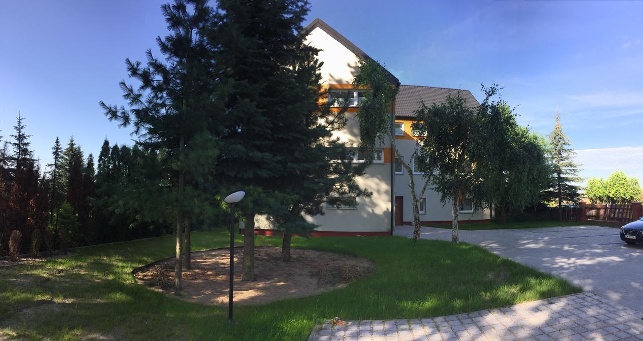Q Apartamenty Mirkow Bagian luar foto