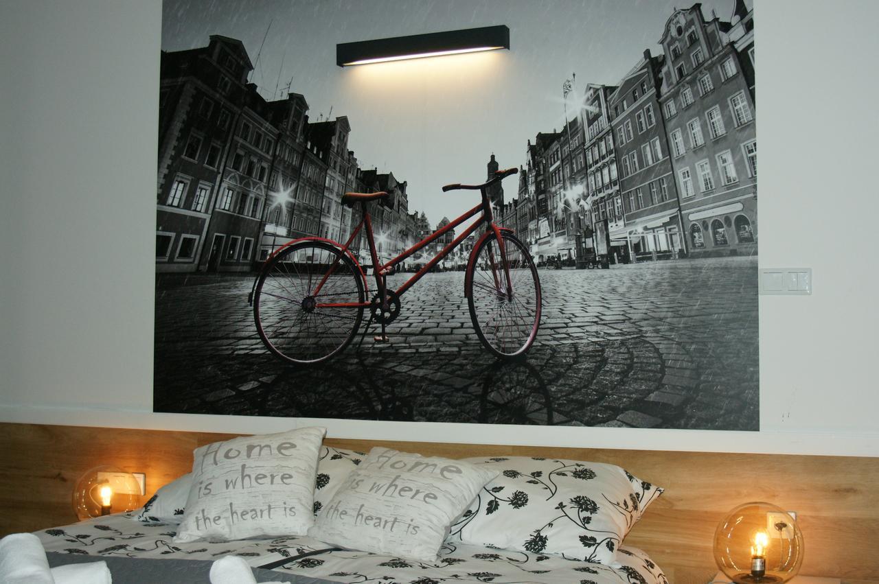 Q Apartamenty Mirkow Bagian luar foto